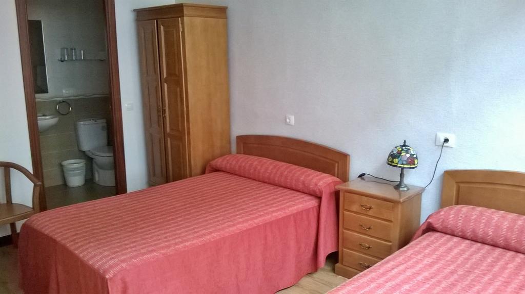 Hostal El Cairo Ferrol Dış mekan fotoğraf