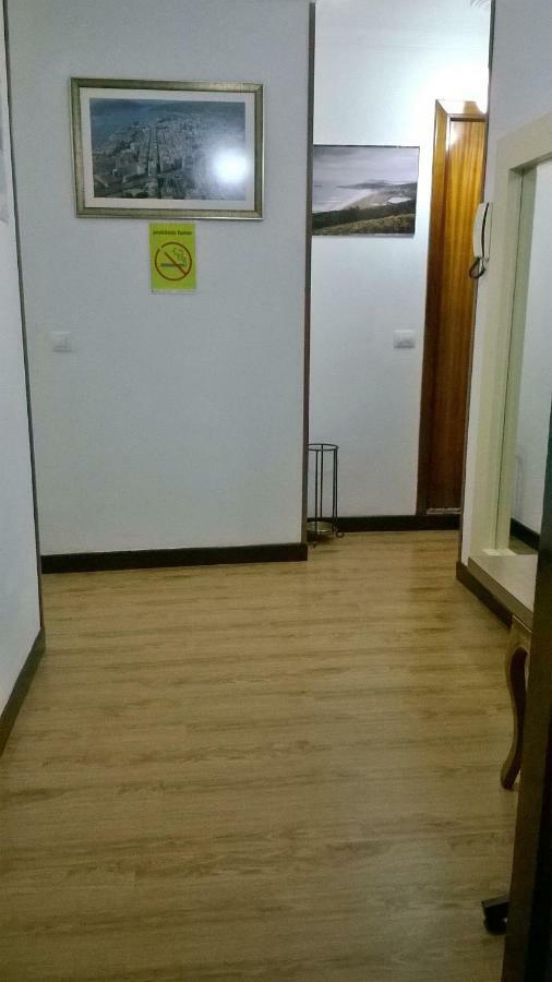 Hostal El Cairo Ferrol Dış mekan fotoğraf