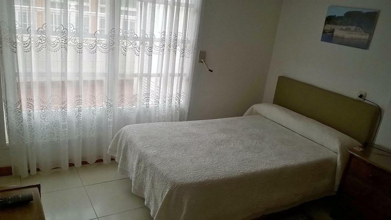 Hostal El Cairo Ferrol Dış mekan fotoğraf