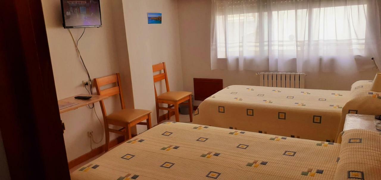 Hostal El Cairo Ferrol Dış mekan fotoğraf